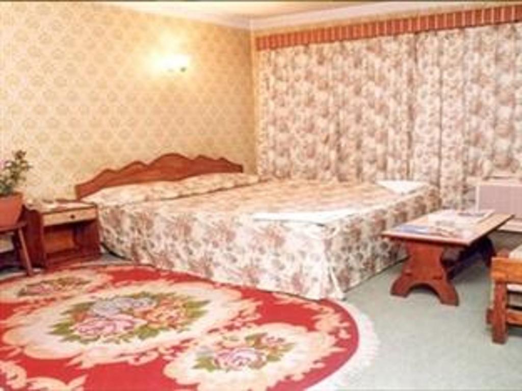 Hotel Holiday Taj Catmandu Quarto foto